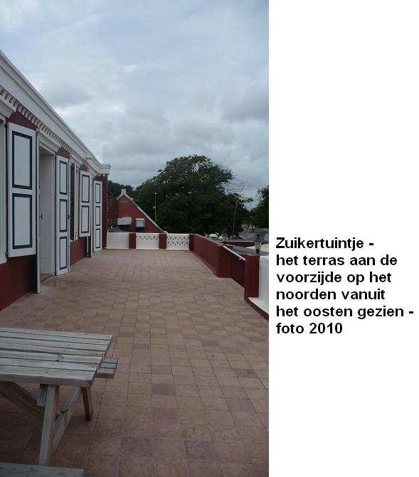 15. Zuikertuintje terras vanuit het oosten 2010